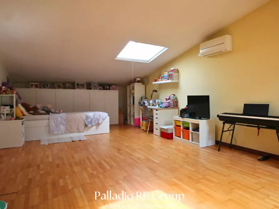 Immagine 14 di Appartamento in vendita  in Via Gaetano Costantini, 57 a Vicenza