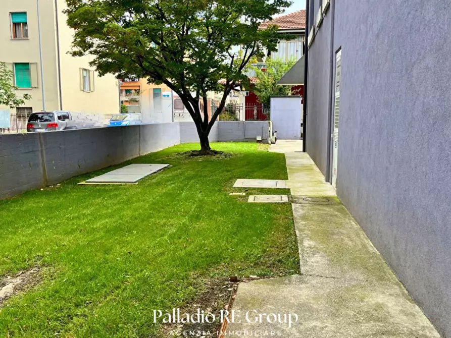 Immagine 34 di Appartamento in vendita  in Via Gaetano Costantini, 57 a Vicenza