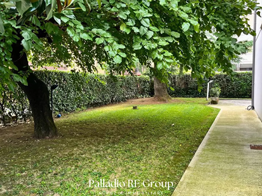 Immagine 36 di Appartamento in vendita  in Via Gaetano Costantini, 57 a Vicenza