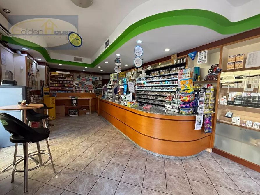 Immagine 1 di Attività commerciale in vendita  in Via Guglielmo Marconi 8 a Molinella