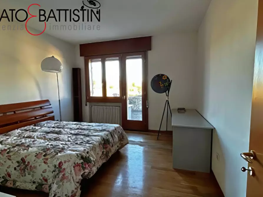 Immagine 9 di Casa bifamiliare in vendita  in Strada Biron di Sotto a Vicenza