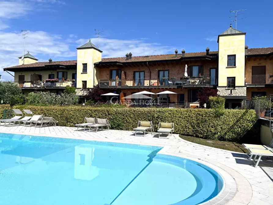 Immagine 5 di Appartamento in vendita  in Via Centenaro a Desenzano Del Garda