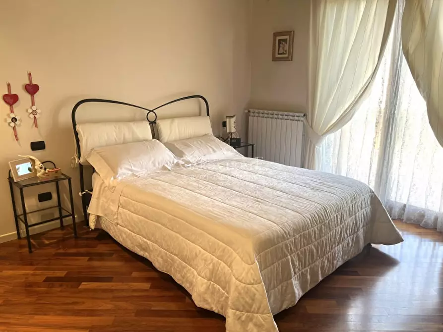 Immagine 22 di Appartamento in vendita  in Via Centenaro a Desenzano Del Garda