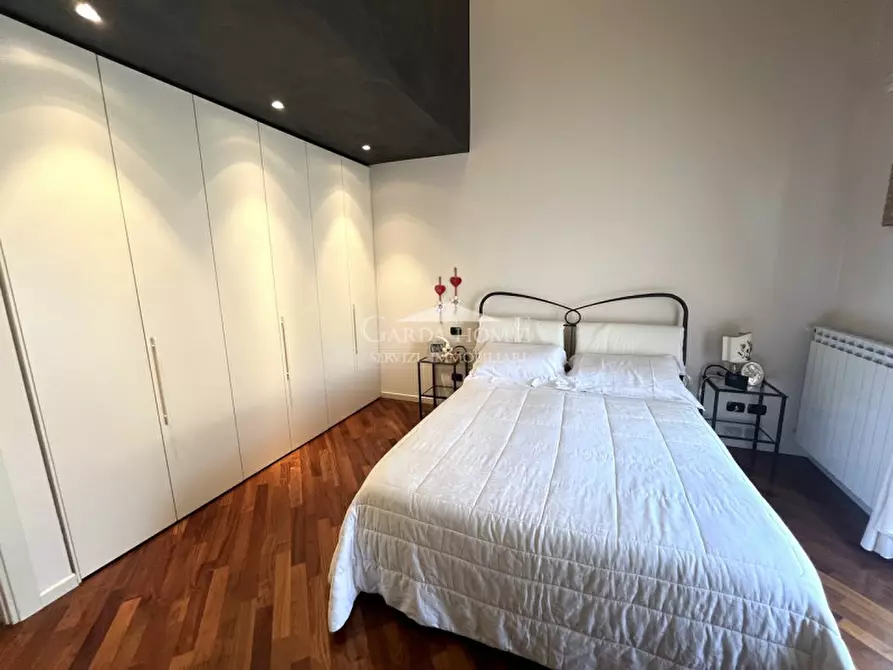 Immagine 24 di Appartamento in vendita  in Via Centenaro a Desenzano Del Garda