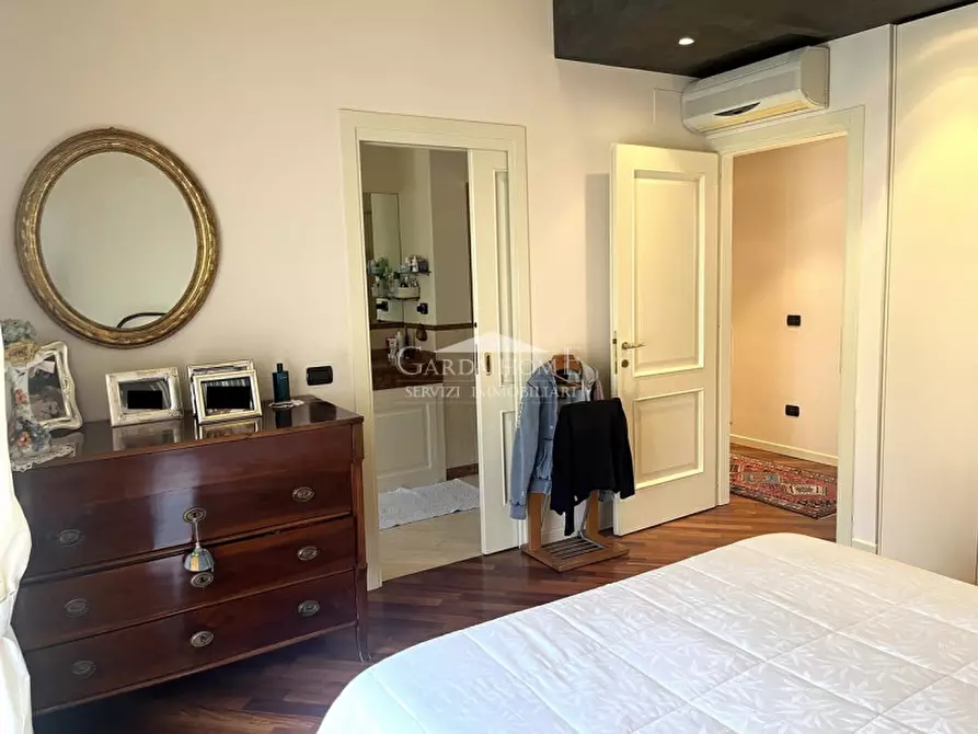 Immagine 25 di Appartamento in vendita  in Via Centenaro a Desenzano Del Garda