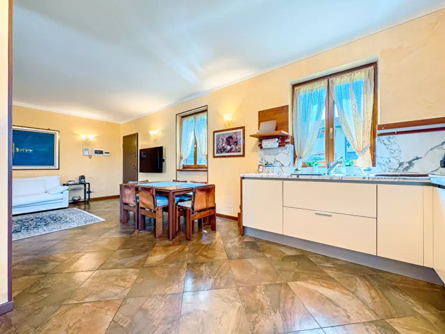 Immagine 8 di Villetta a schiera in vendita  in Via Frera 38 a Bolzano Novarese