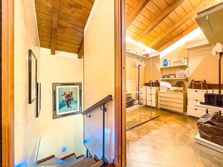 Immagine 16 di Villetta a schiera in vendita  in Via Frera 38 a Bolzano Novarese