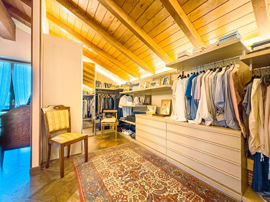 Immagine 26 di Villetta a schiera in vendita  in Via Frera 38 a Bolzano Novarese