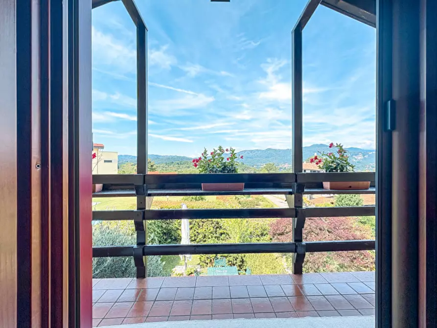 Immagine 28 di Villetta a schiera in vendita  in Via Frera 38 a Bolzano Novarese