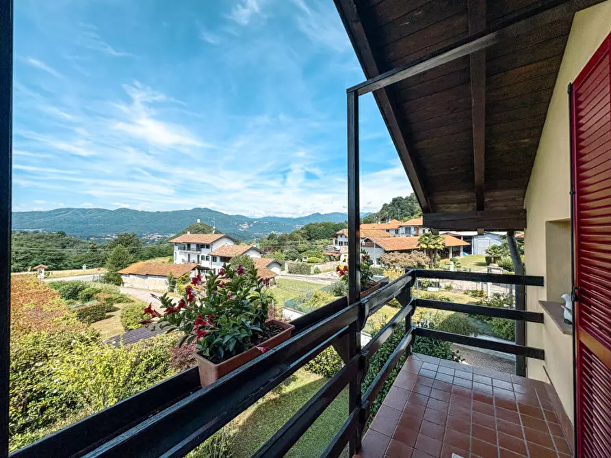 Immagine 30 di Villetta a schiera in vendita  in Via Frera 38 a Bolzano Novarese