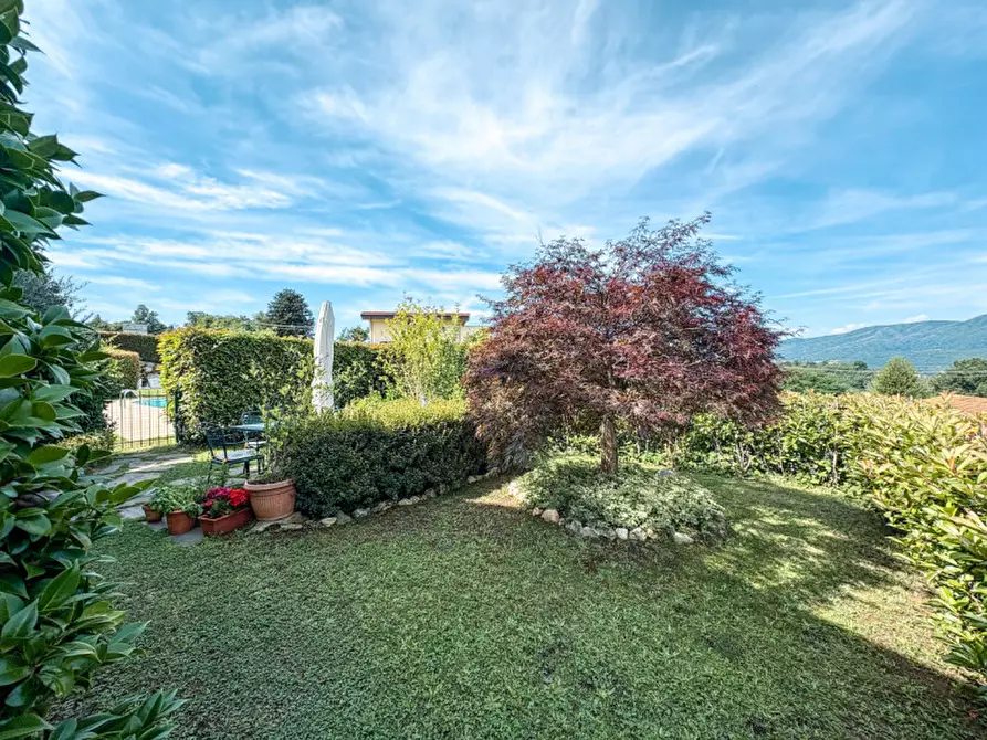 Immagine 34 di Villetta a schiera in vendita  in Via Frera 38 a Bolzano Novarese