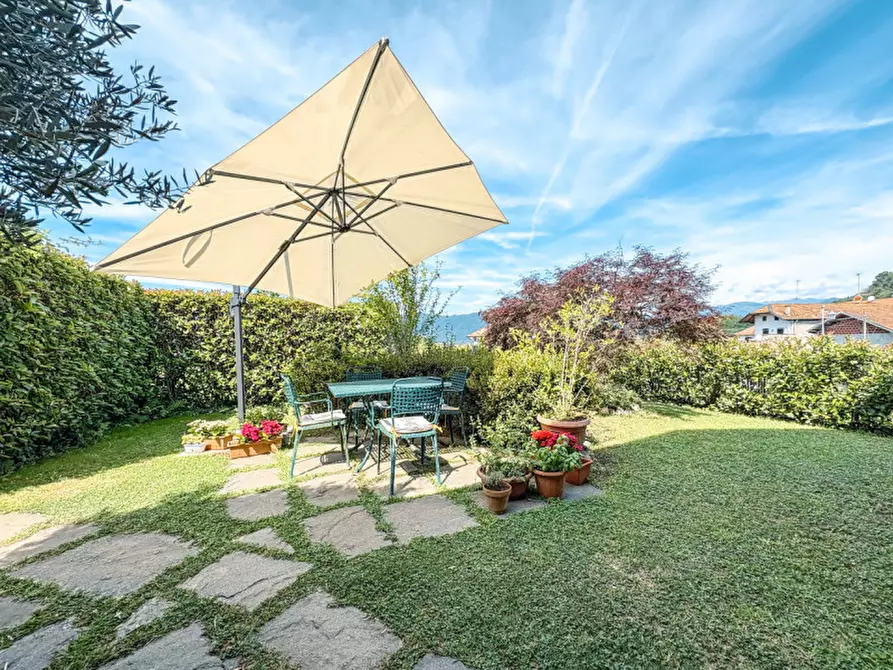 Immagine 37 di Villetta a schiera in vendita  in Via Frera 38 a Bolzano Novarese