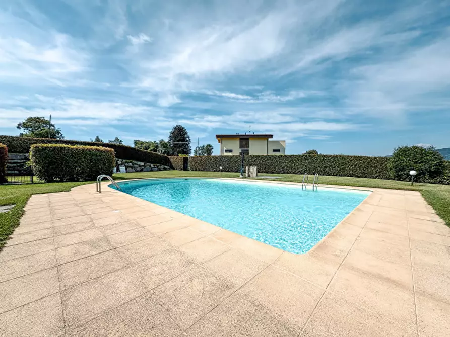 Immagine 40 di Villetta a schiera in vendita  in Via Frera 38 a Bolzano Novarese