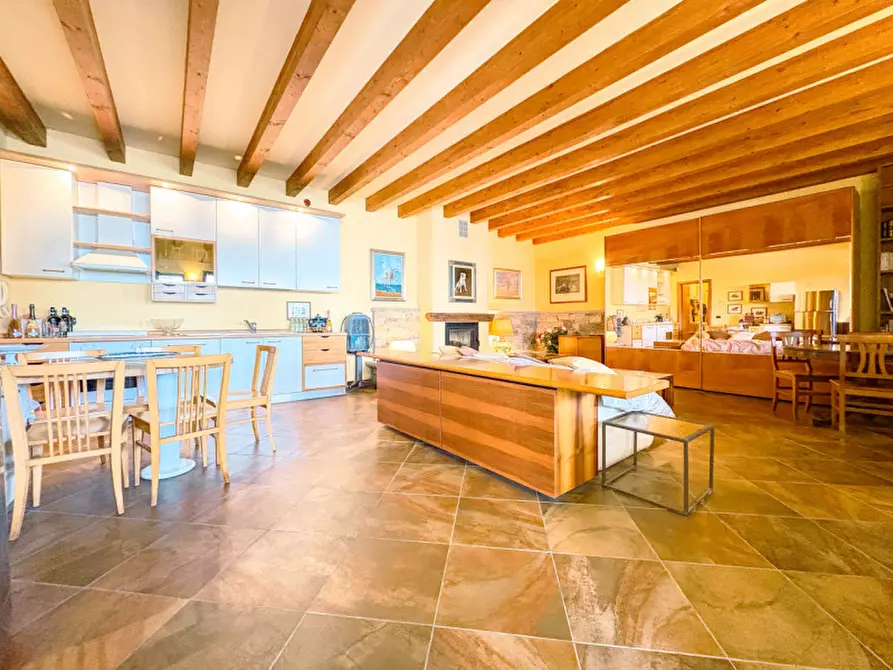 Immagine 44 di Villetta a schiera in vendita  in Via Frera 38 a Bolzano Novarese