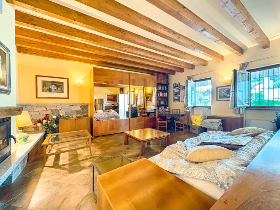 Immagine 45 di Villetta a schiera in vendita  in Via Frera 38 a Bolzano Novarese