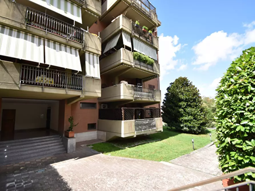 Immagine 3 di Attico in vendita  in Via Giulia Molino Colombini a Roma