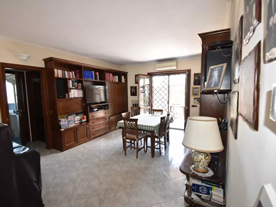 Immagine 14 di Attico in vendita  in Via Giulia Molino Colombini a Roma