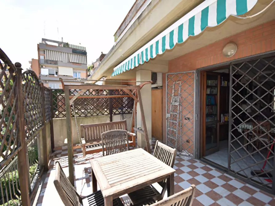 Immagine 16 di Attico in vendita  in Via Giulia Molino Colombini a Roma