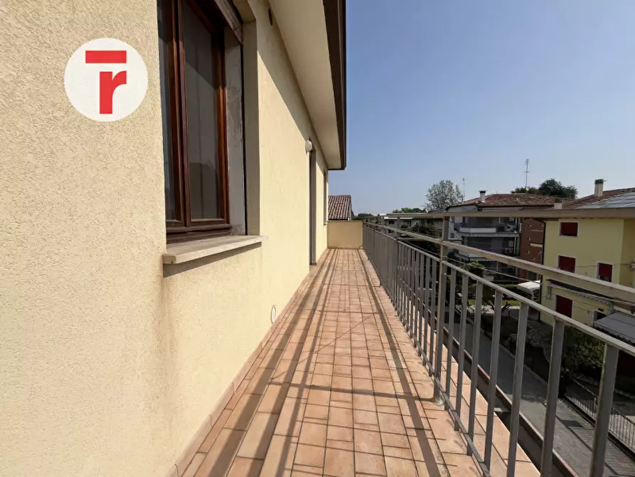 Immagine 9 di Appartamento in vendita  in Via Ottorino Respighi a Padova