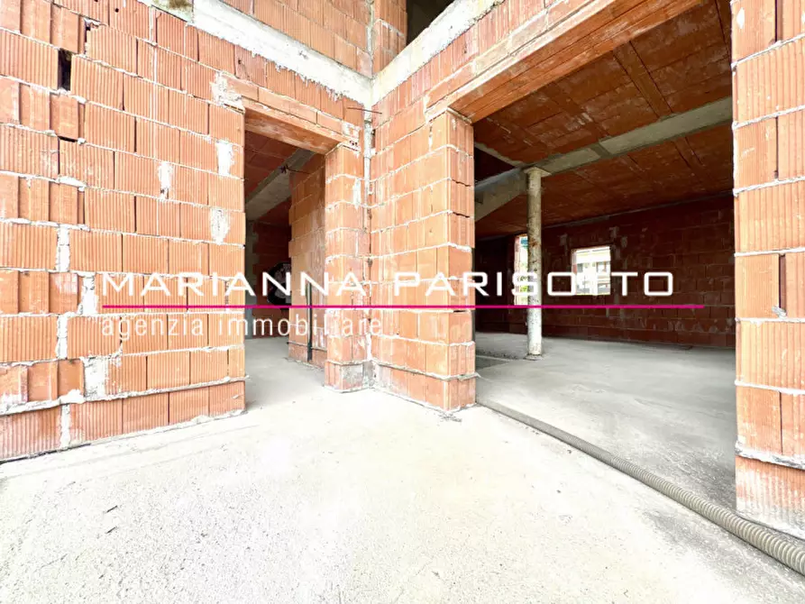 Immagine 13 di Casa bifamiliare in vendita  in Viale Asiago a Bassano Del Grappa