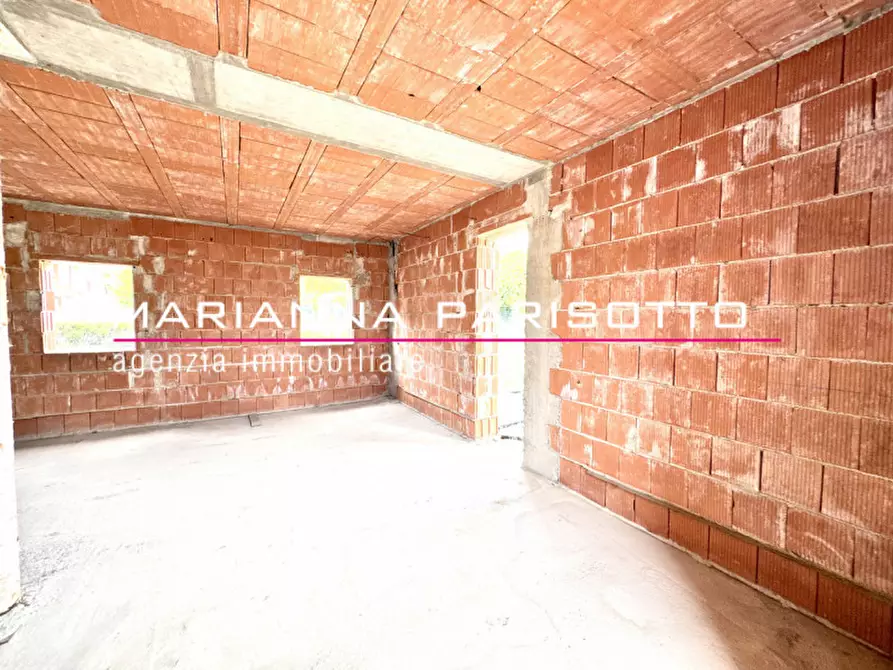 Immagine 15 di Casa bifamiliare in vendita  in Viale Asiago a Bassano Del Grappa