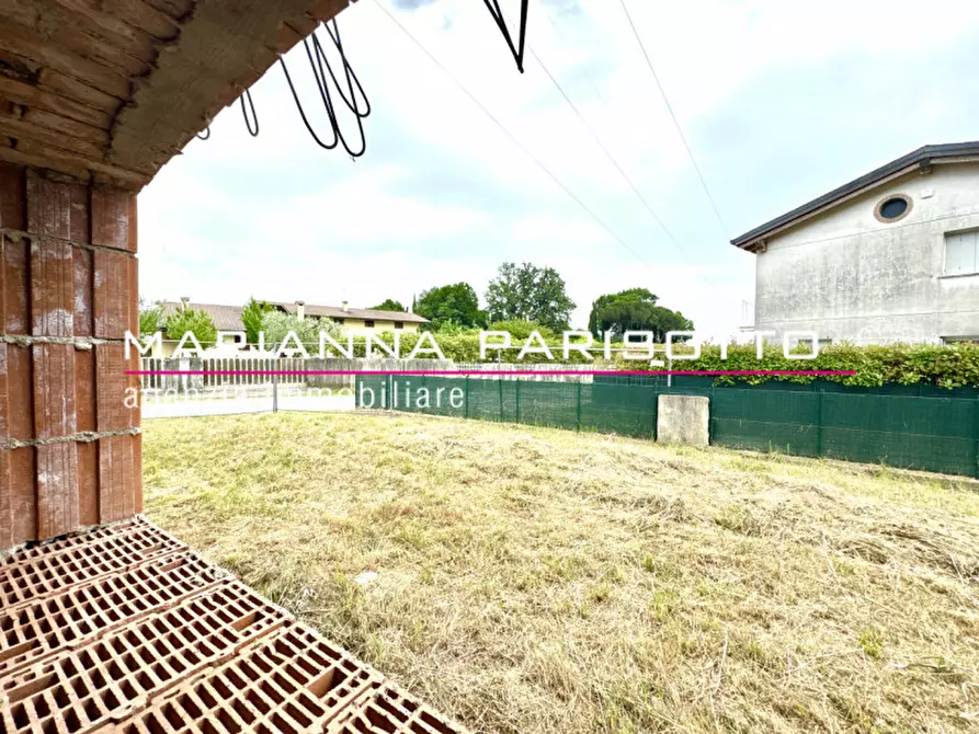 Immagine 24 di Casa bifamiliare in vendita  in Viale Asiago a Bassano Del Grappa