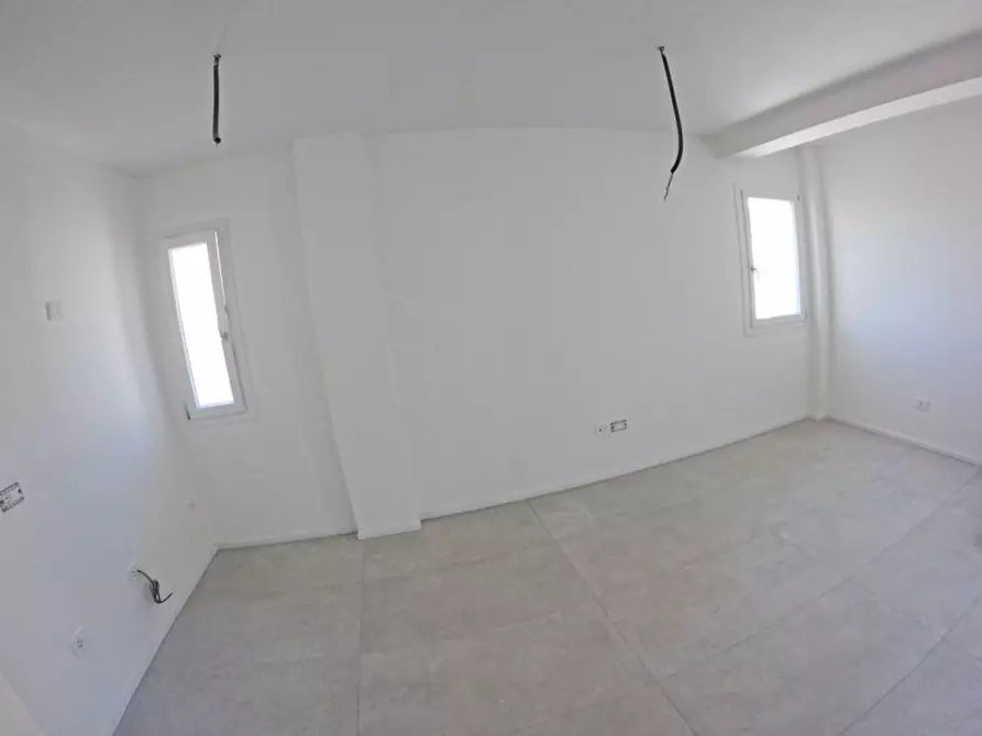 Immagine 5 di Appartamento in vendita  in via XXV Aprile  15 a Ancona