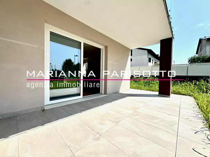 Immagine 11 di Casa bifamiliare in vendita  in Via Vincenzo a Rosà