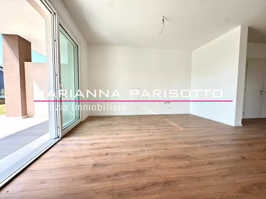 Immagine 20 di Casa bifamiliare in vendita  in Via Vincenzo a Rosà