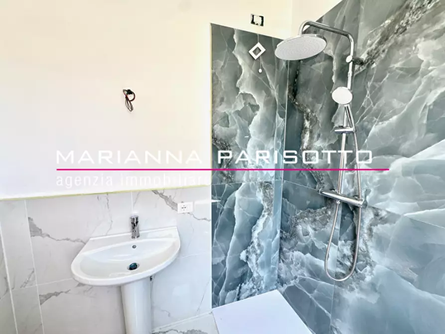 Immagine 28 di Casa bifamiliare in vendita  in Via Vincenzo a Rosà