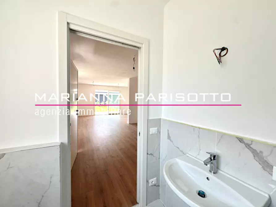 Immagine 29 di Casa bifamiliare in vendita  in Via Vincenzo a Rosà