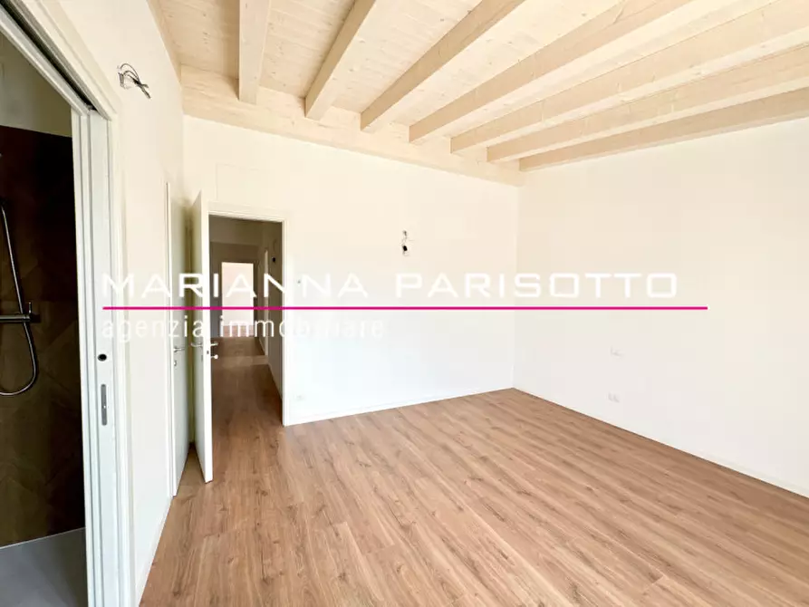 Immagine 55 di Casa bifamiliare in vendita  in Via Vincenzo a Rosà