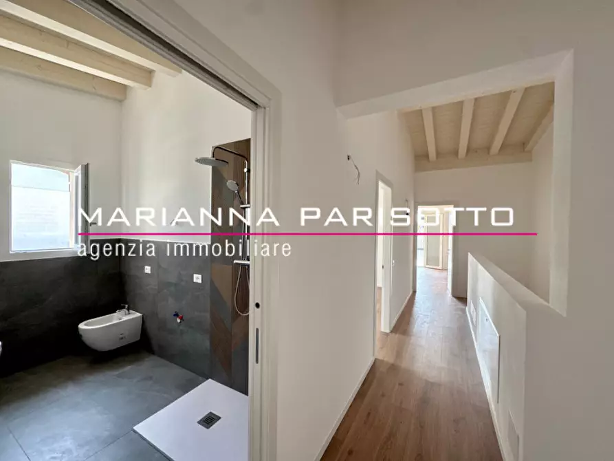 Immagine 68 di Casa bifamiliare in vendita  in Via Vincenzo a Rosà