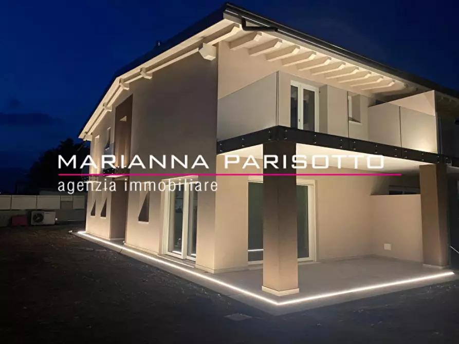 Immagine 85 di Casa bifamiliare in vendita  in Via Vincenzo a Rosà