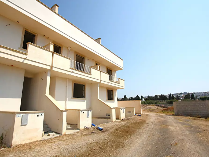 Immagine 3 di Villetta a schiera in vendita  in Via Olimpia a Matino