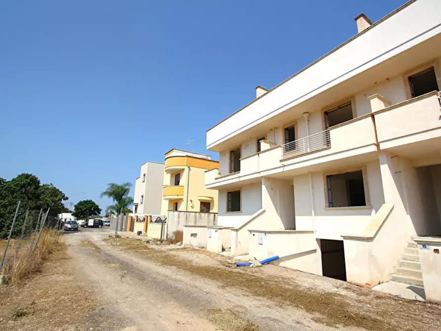 Immagine 4 di Villetta a schiera in vendita  in Via Olimpia a Matino