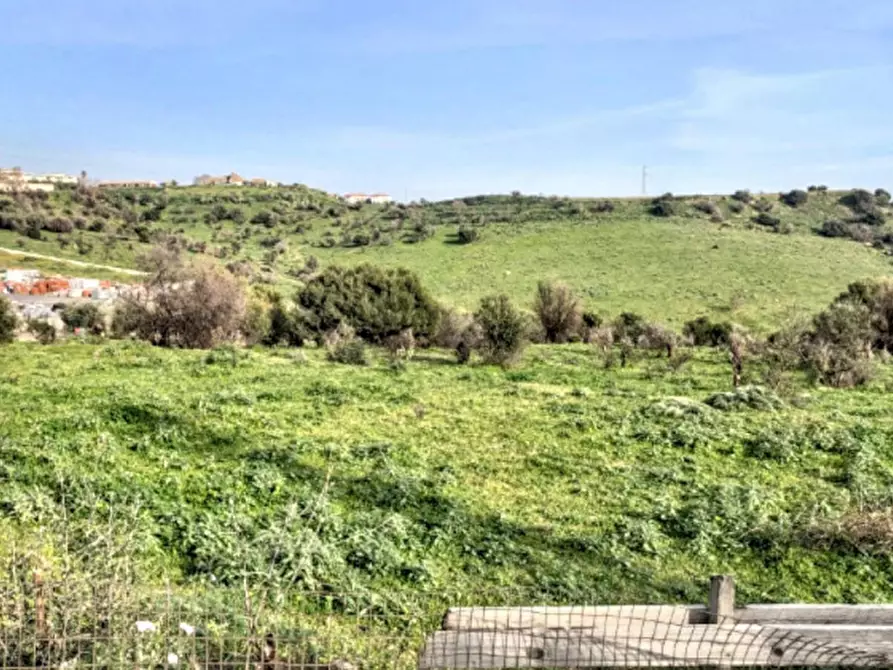 Immagine 3 di Terreno in vendita  in SP13, Motta Sant'Anastasia CT, Italia a Motta Sant'anastasia