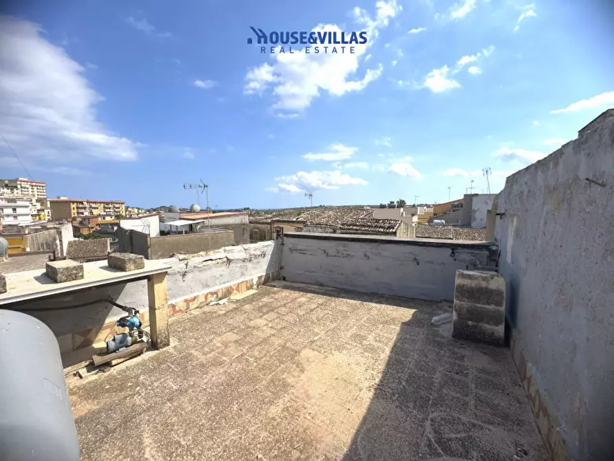 Immagine 16 di Casa indipendente in vendita  in via zanardelli a Noto