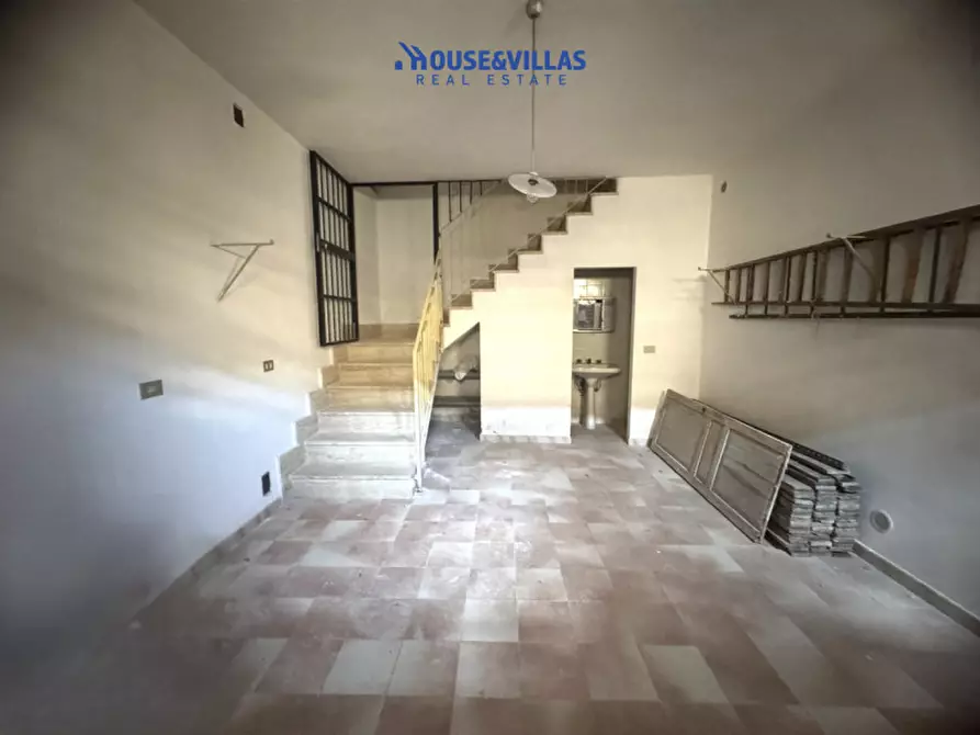 Immagine 19 di Casa indipendente in vendita  in via zanardelli a Noto