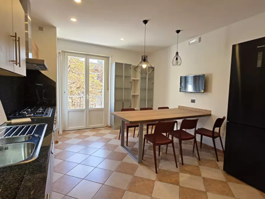 Immagine 15 di Camera in affitto  in Corso Tre Novembre a Trento