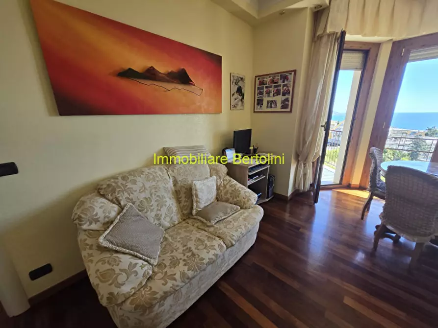 Immagine 5 di Appartamento in vendita  in VIA PADRE SEMERIA a San Remo