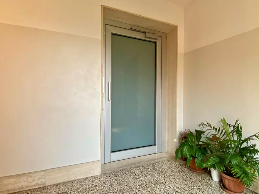 Immagine 16 di Appartamento in vendita  in Viale Battaglione Framarin, 7 a Vicenza