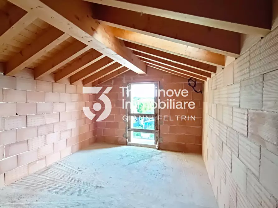 Immagine 14 di Casa bifamiliare in vendita  in Via Luigi Bavaresco a Paese