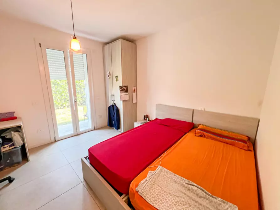 Immagine 5 di Camera in affitto  a Legnaro