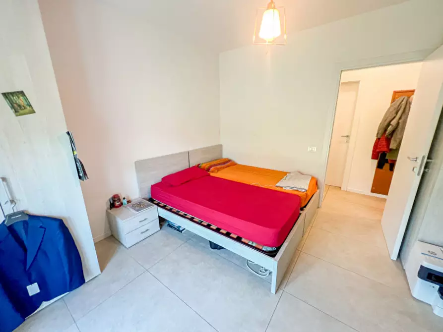 Immagine 6 di Camera in affitto  a Legnaro