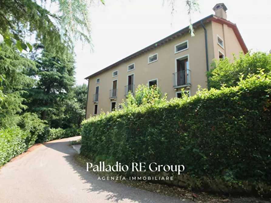 Immagine 5 di Casa trifamiliare in vendita  in Strada di Gogna a Vicenza