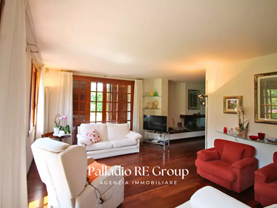 Immagine 11 di Casa trifamiliare in vendita  in Strada di Gogna a Vicenza