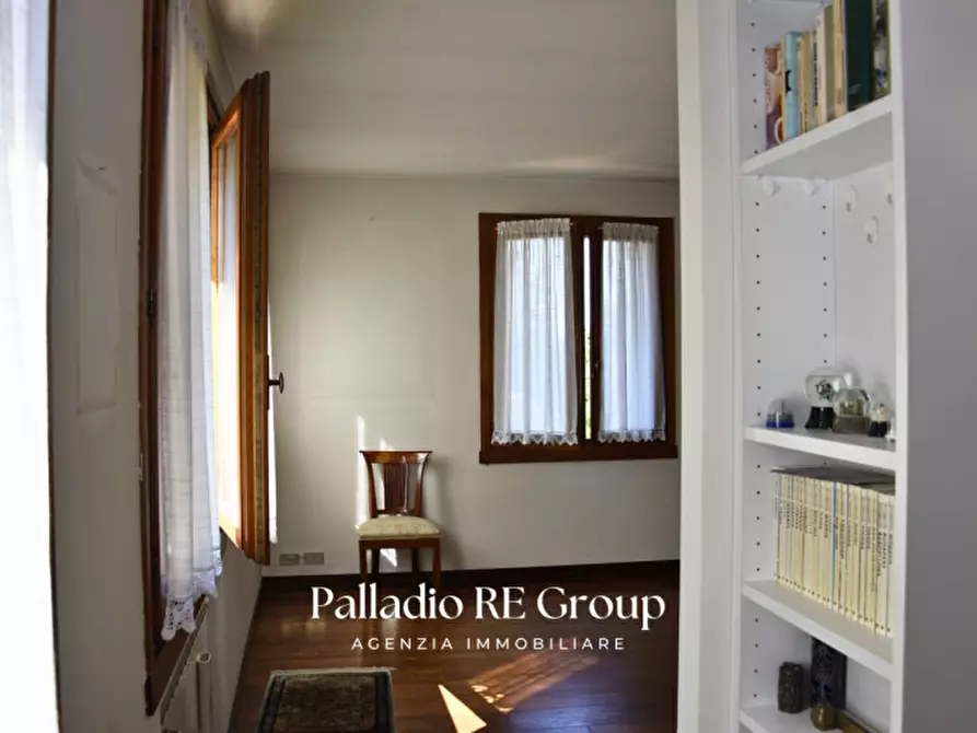 Immagine 24 di Casa trifamiliare in vendita  in Strada di Gogna a Vicenza