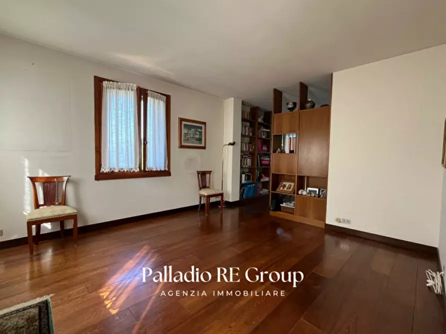 Immagine 26 di Casa trifamiliare in vendita  in Strada di Gogna a Vicenza