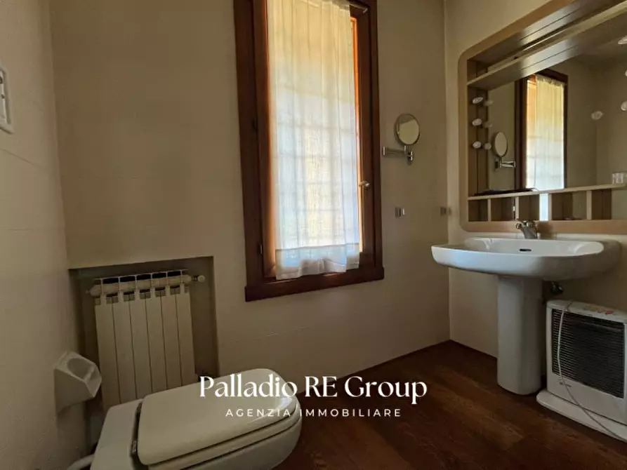 Immagine 31 di Casa trifamiliare in vendita  in Strada di Gogna a Vicenza